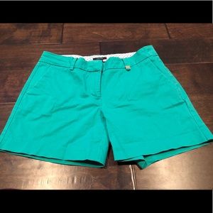 *Goodwill Sale* Nautica Kelly Green Shorts Size 6